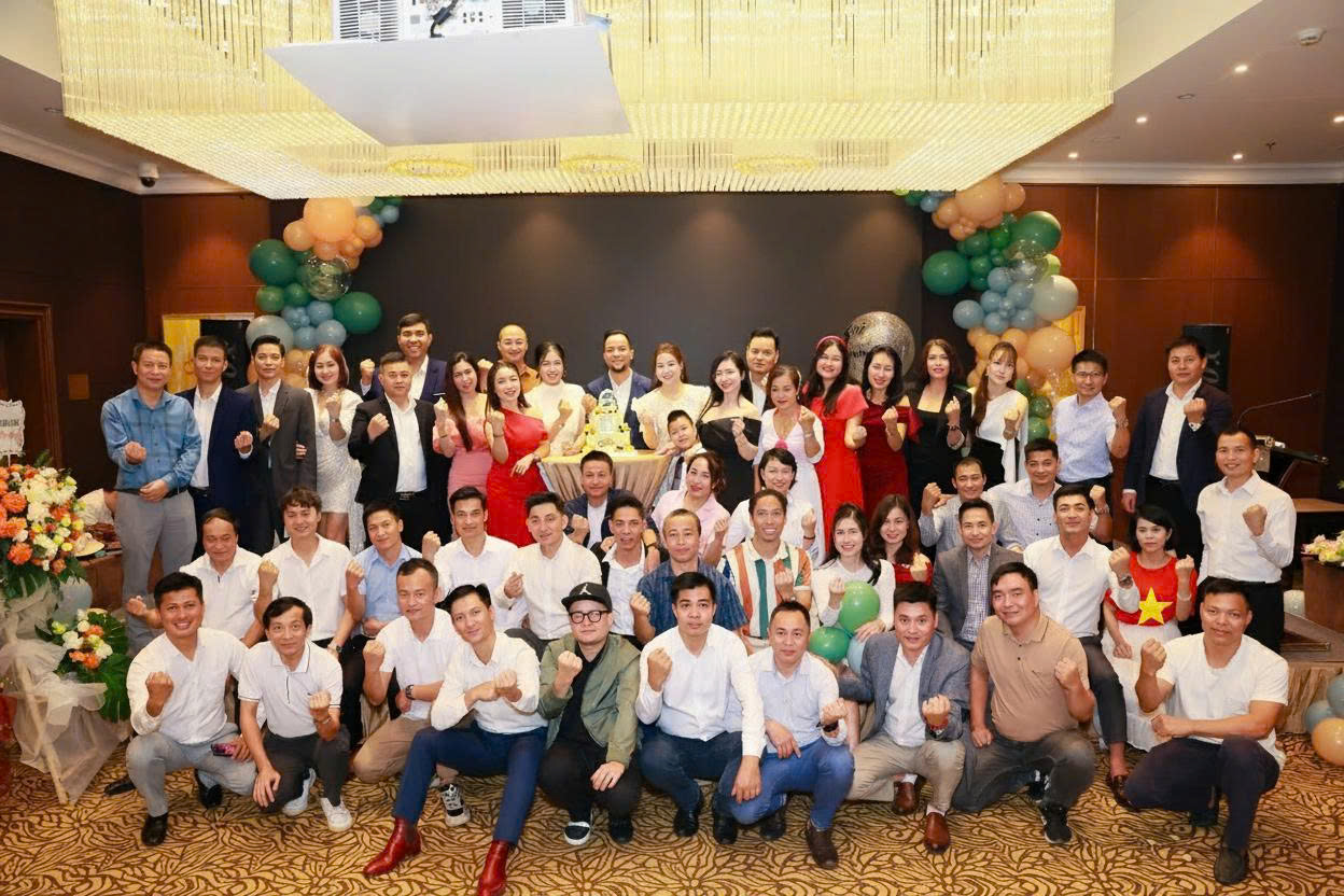 Xem Ảnh Lớn